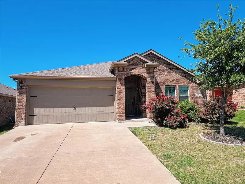 902 Opal Path, Princeton, TX 75407