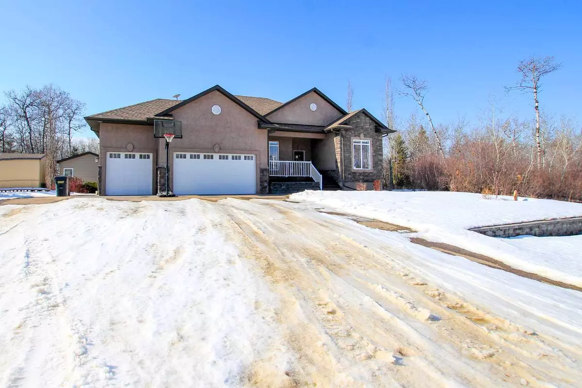 Rural Ponoka County, AB T4J 1R3,120 Wolf Run DR