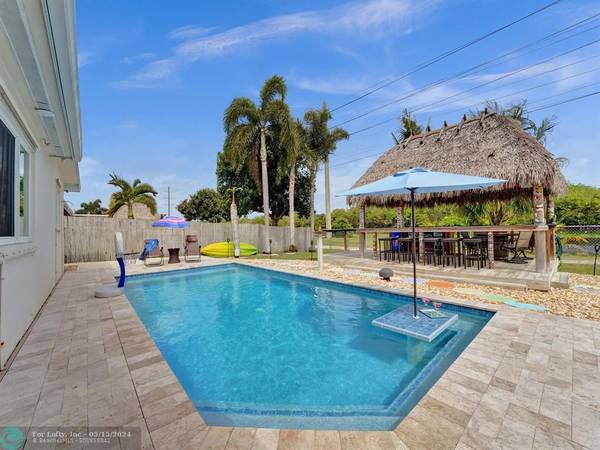 8371 NW 24th Ct,  Pembroke Pines,  FL 33024