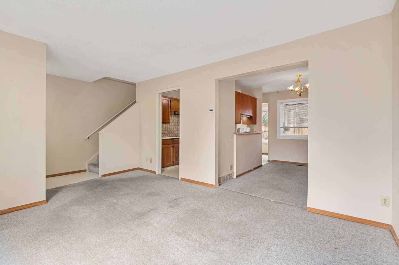 Calgary, AB T2V 1S5,9803 24 ST SW #1806