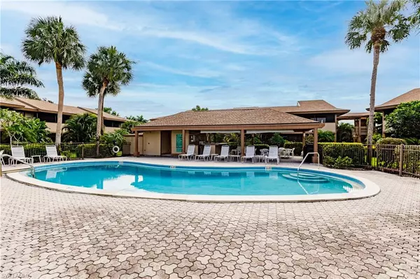 Bonita Springs, FL 34134,64 4th ST A208