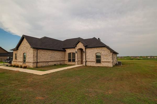 Paradise, TX 76073,713 County Road 3341