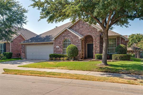 1377 Ranch House Drive, Fairview, TX 75069