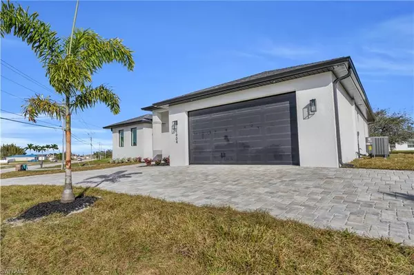 Cape Coral, FL 33909,1904 Gator CIR