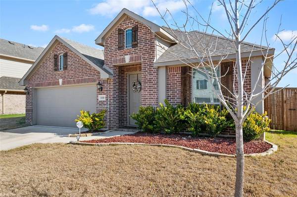 1110 Misty Ridge Drive, Justin, TX 76247