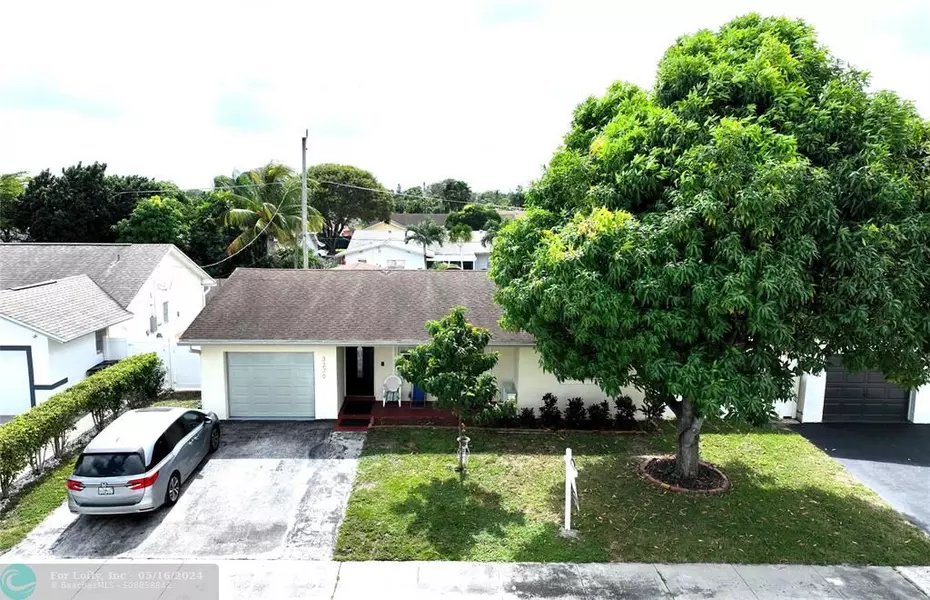 3270 SW 2nd Ct, Deerfield Beach, FL 33442