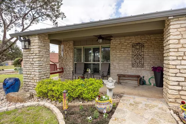 Granbury, TX 76049,5610 Pecos Court