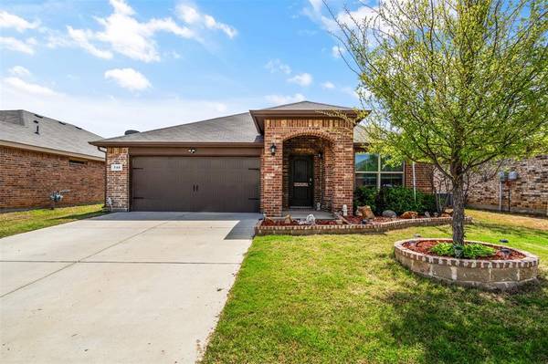 740 Walls Boulevard, Crowley, TX 76036