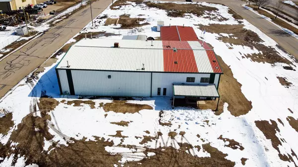 Wainwright, AB T9W 1J8,1526 - 14 Avenue 1510 - 15 AVE