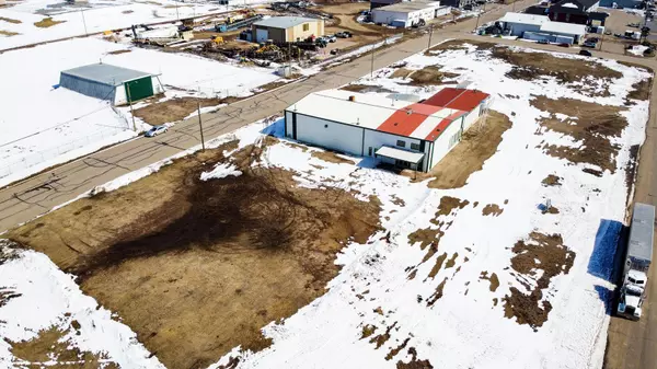 Wainwright, AB T9W 1J8,1526 - 14 Avenue 1510 - 15 AVE