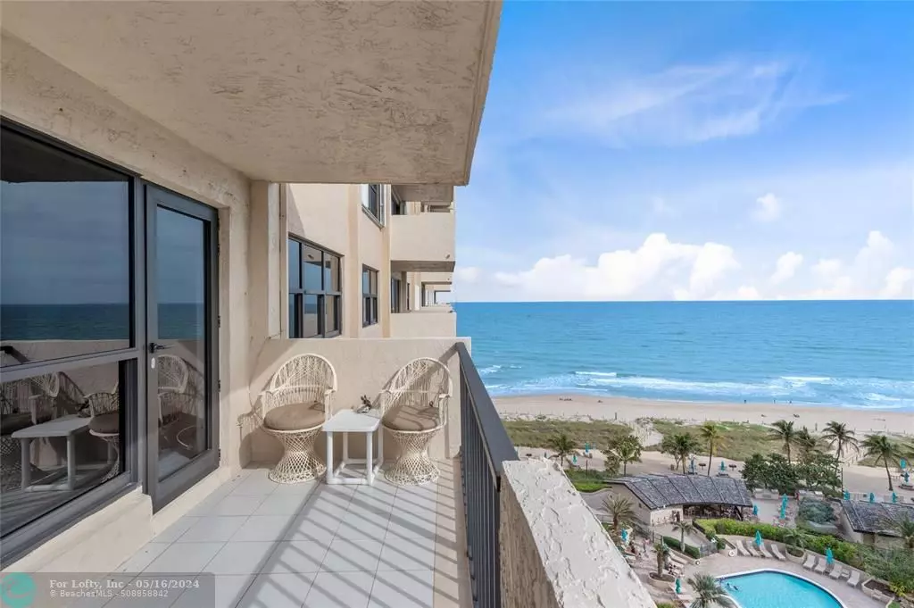 Lauderdale By The Sea, FL 33308,5000 N Ocean Blvd  #1105