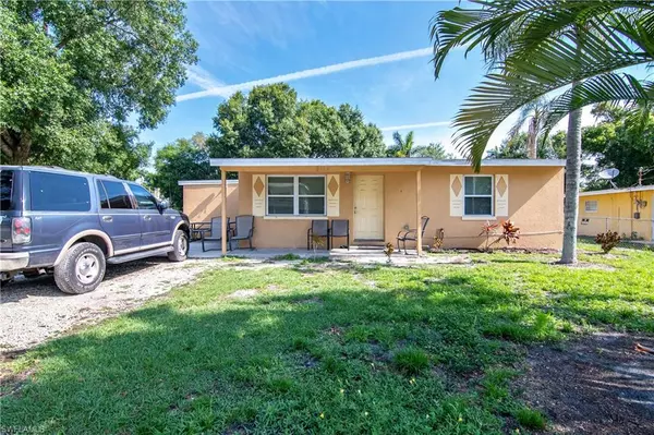 3719 Pearl ST, Fort Myers, FL 33916