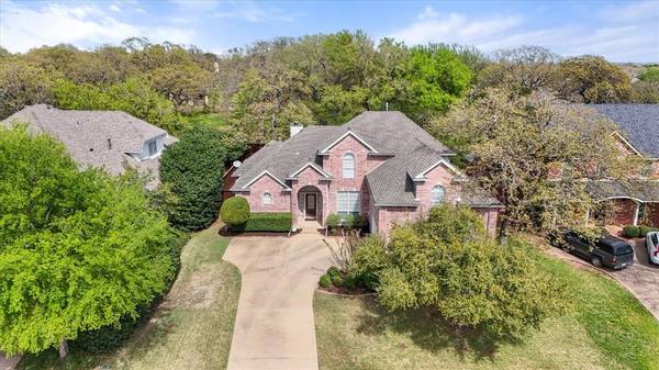 610 Glen Abbey Drive, Mansfield, TX 76063