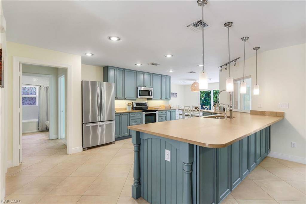 Naples, FL 34103,4865 Whispering Pine WAY