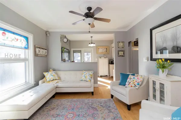 1231 H AVENUE N Saskatoon, SK S7L 2E1