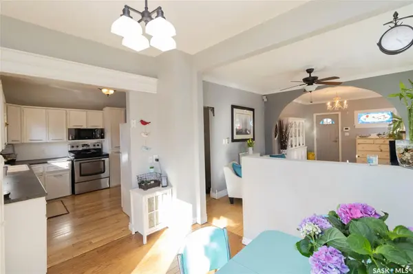 1231 H AVENUE N Saskatoon, SK S7L 2E1