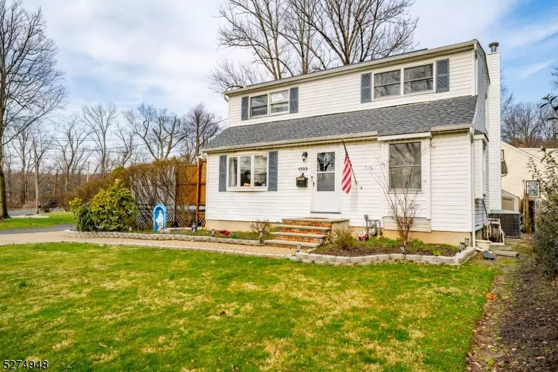 1703 Mountain Ave, Scotch Plains Twp., NJ 07076