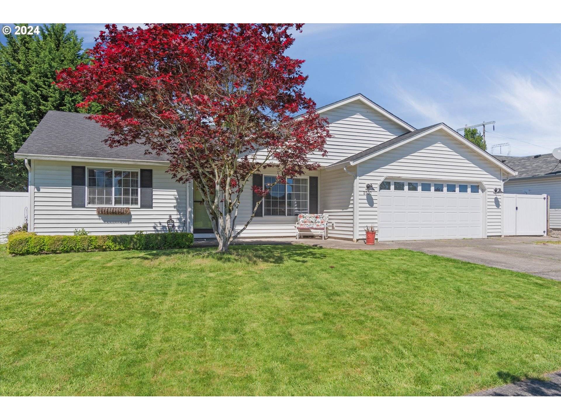 2507 REDWOOD AVE, Longview, WA 98632