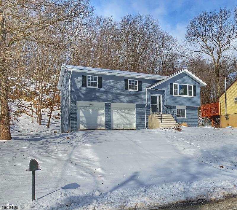 4 DI VITO TRL, Hopatcong Boro, NJ 07843