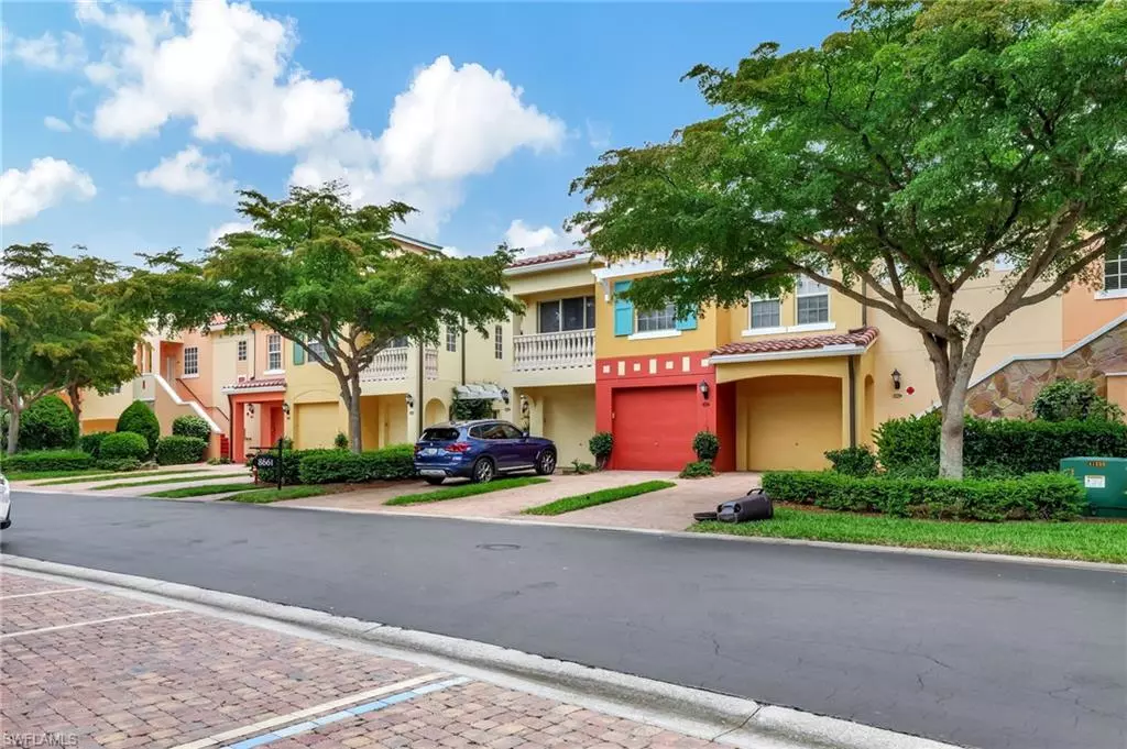 Estero, FL 33928,8661 Piazza Del Lago CIR 101