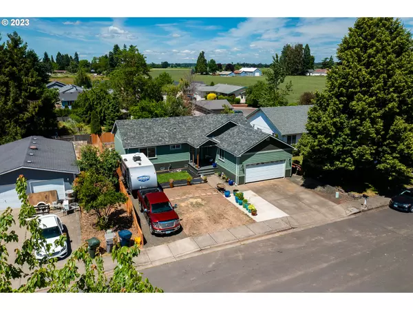 Junction City, OR 97448,510 E 9TH AVE