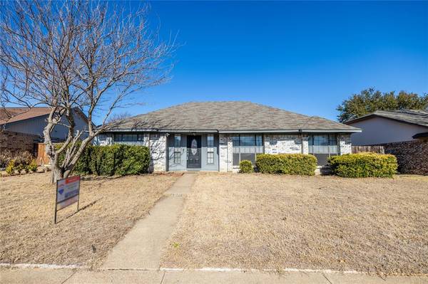 2505 Redbrook Drive, Garland, TX 75040