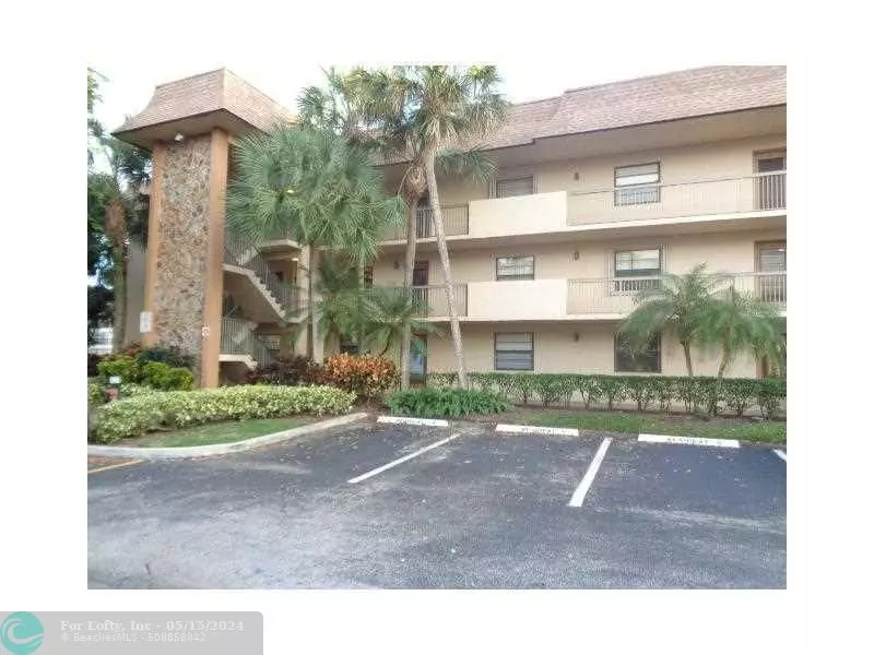 4955 E Sabal Palm Blvd  #103, Tamarac, FL 33319