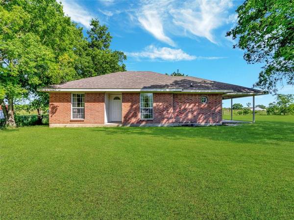 4954 Fm 2578, Terrell, TX 75160