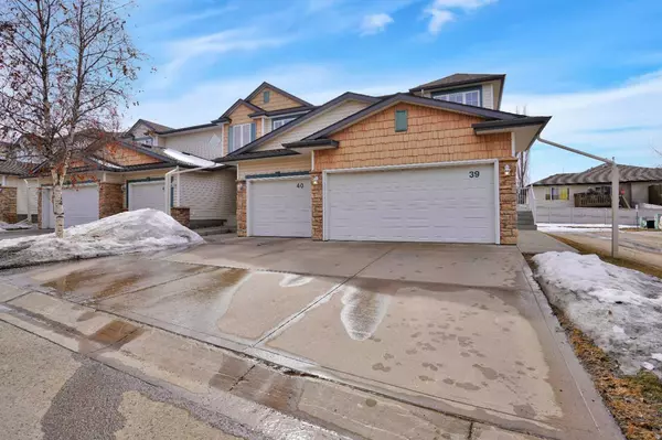 Red Deer, AB T4R 2Z6,73 Addington DR #39