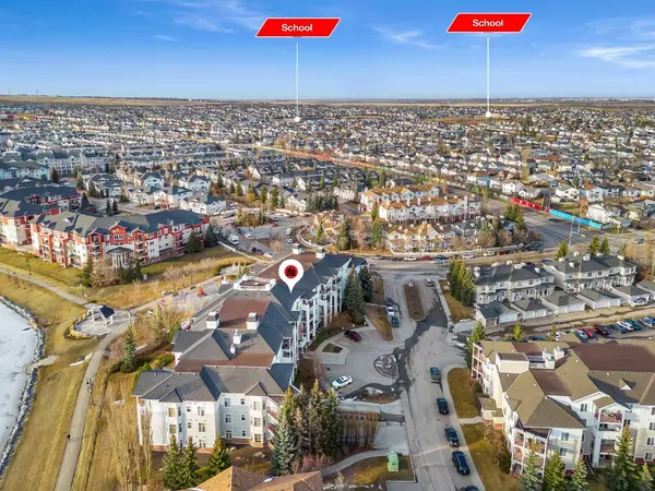 Calgary, AB T3K 5J7,8 Country Village Bay NE #110