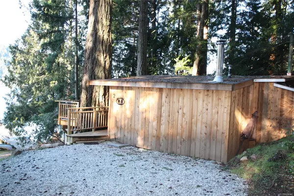 Salt Spring, BC V8K 1M1,1136 North End Rd #Cabin 2