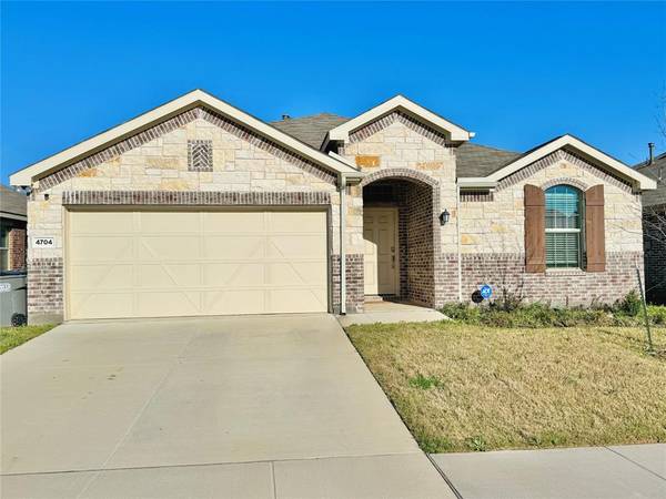 4704 Essonite Road, Little Elm, TX 76227