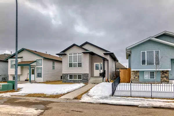 Sylvan Lake, AB T4S 2P1,17 Hansen Close