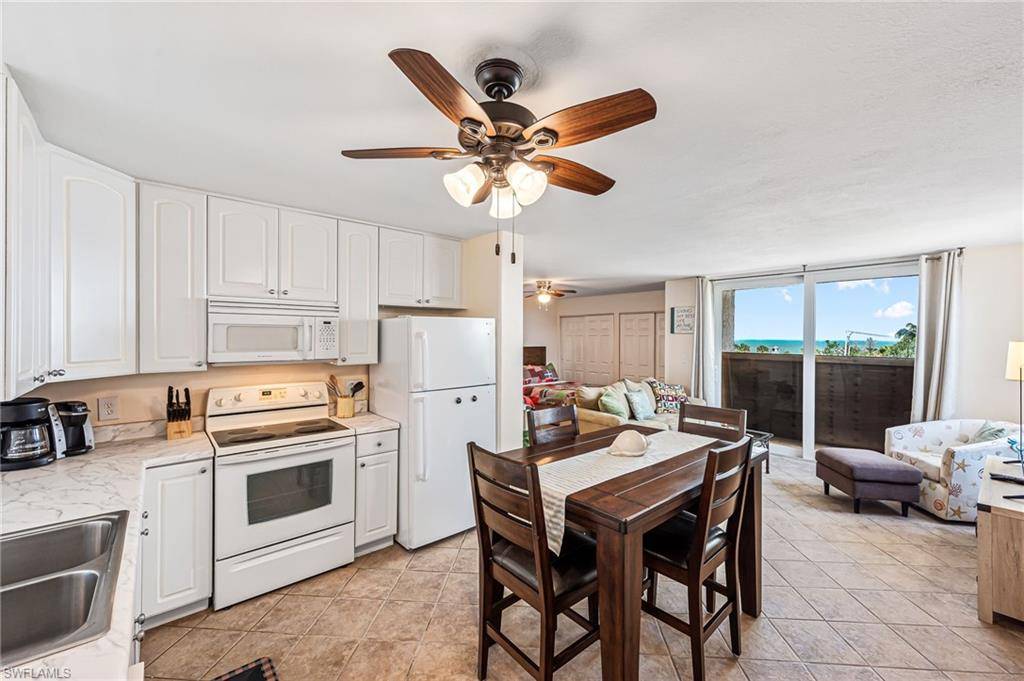 Bonita Springs, FL 34134,5700 Bonita Beach RD SW 3405