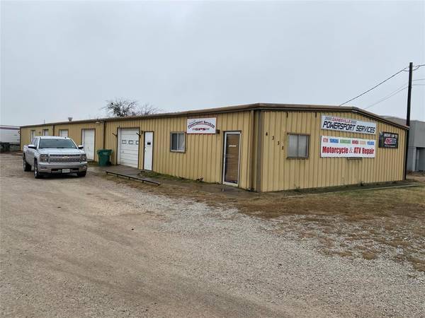 4338 W Highway 82, Gainesville, TX 76240