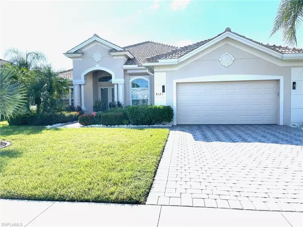 8121 Piedmont DR, Naples, FL 34104