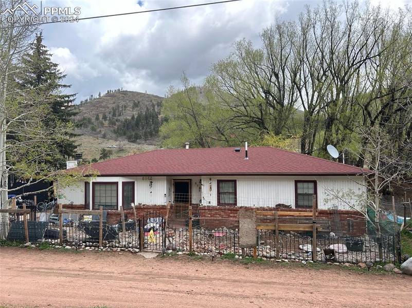 8966 Picabo LN, Cascade, CO 80809