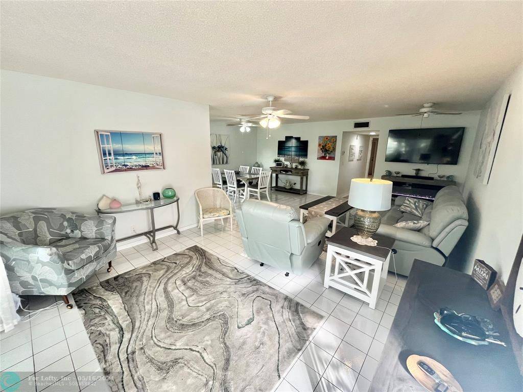 Delray Beach, FL 33445,1235 W Club Drive #C