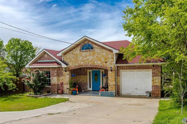 141 S Navy Avenue, Dallas, TX 75211