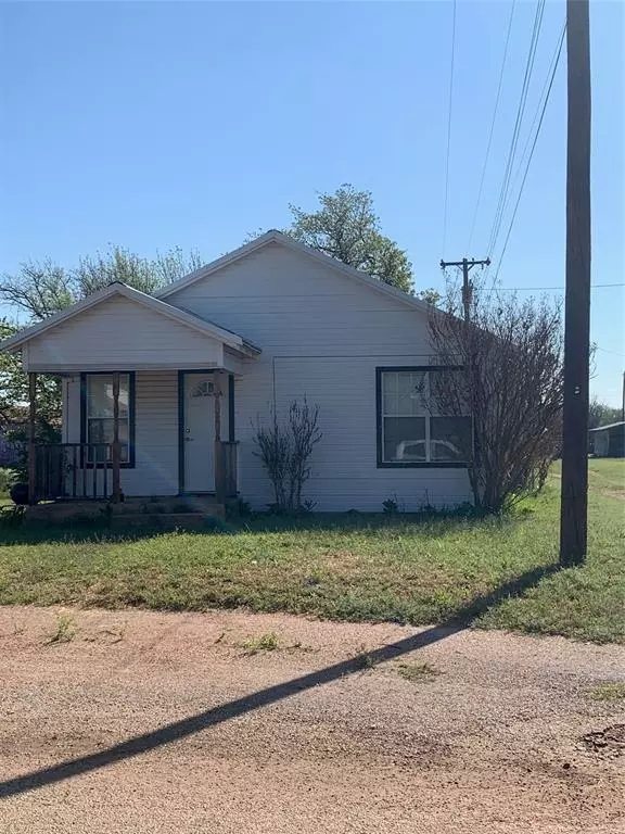 Roby, TX 79543,104 S Orange Street