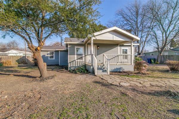 717 Armstrong Drive, Garland, TX 75040