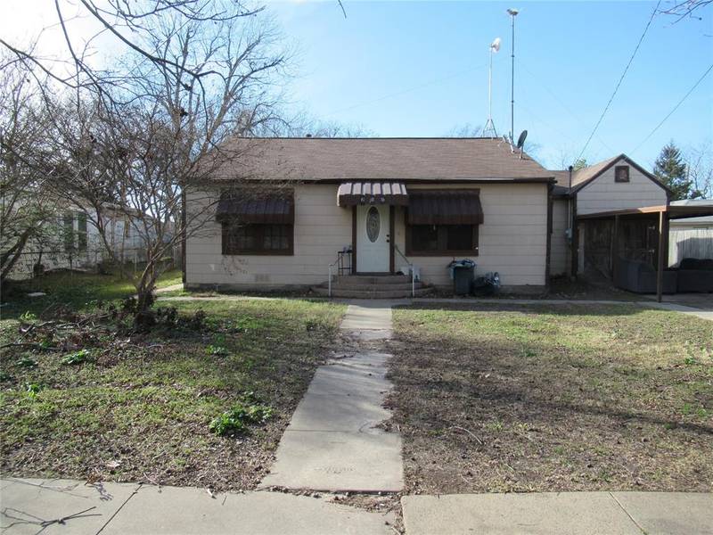 206 S Preston Street, Wolfe City, TX 75496