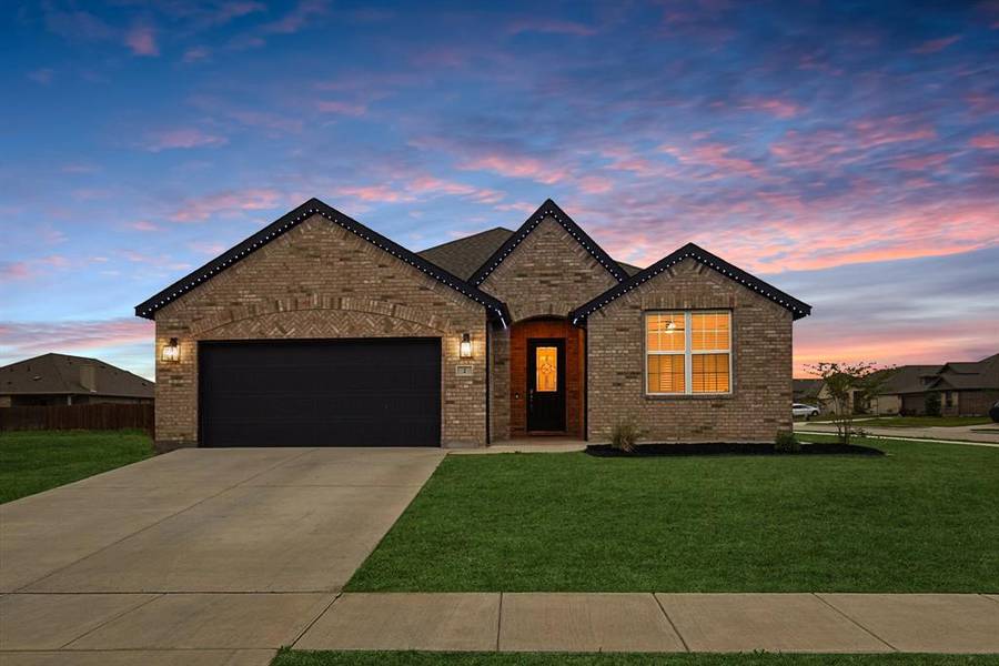 2 Covey Lane, Sanger, TX 76266