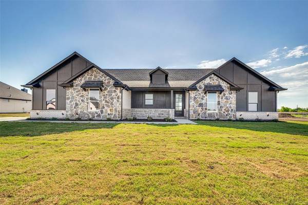 8537 Kassandra Drive,  Krum,  TX 76249