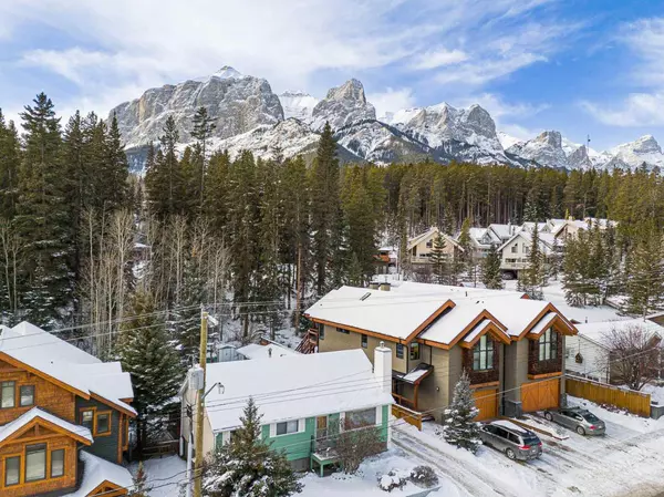 Canmore, AB T1W2M8,290 Three Sisters DR #A