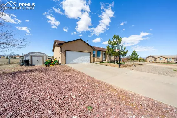 Pueblo West, CO 81007,291 S Tanager LN