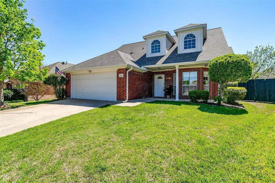 103 Sunflower Court, Justin, TX 76247