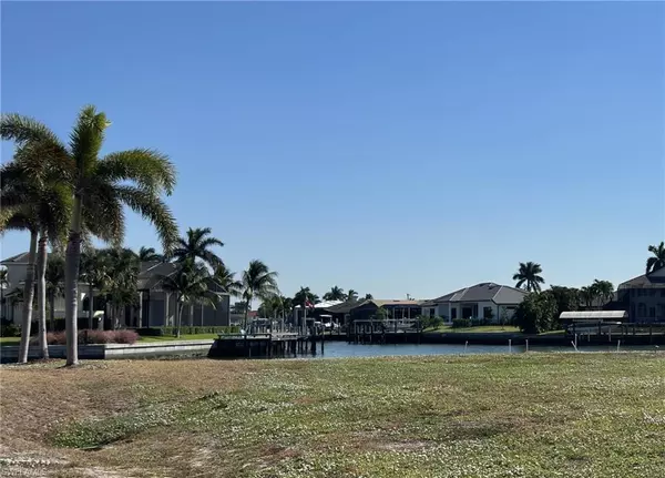 Marco Island, FL 34145,976 Barfield DR