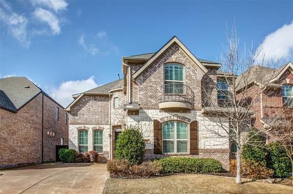 3917 Edgewater Court, Richardson, TX 75082