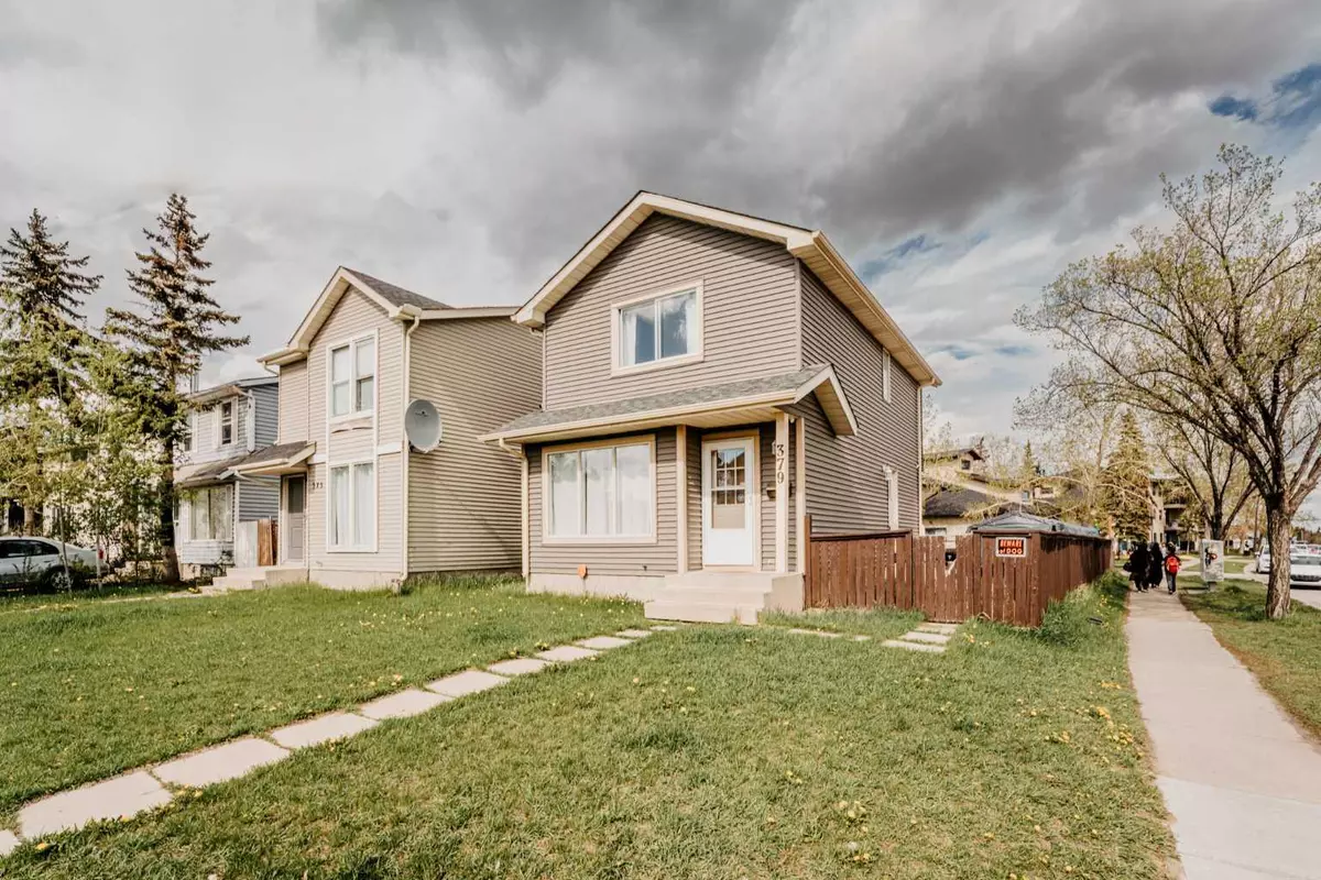 Calgary, AB T3J2B3,379 Falshire WAY Northeast